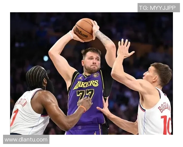 火箭大胜湖人,杜兰特阿门齐爆发,东契奇25+7詹姆斯18+5难救主 火箭大胜湖人,杜兰特阿门齐爆发,东契奇25+7詹姆斯18+5难救主