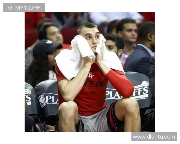 帕森斯：字母自己先暗示要离队 但别人提这事他就急眼 实在搞不懂